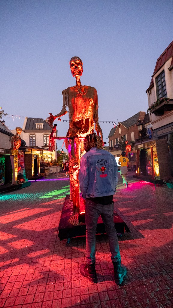 Horror event — giant skeleton installation